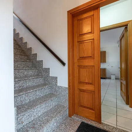 Casa Colonia 2 *